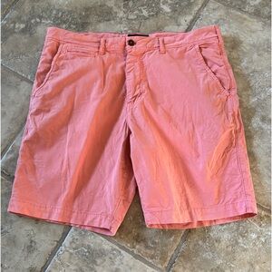 American Eagle men’s shorts sz 38